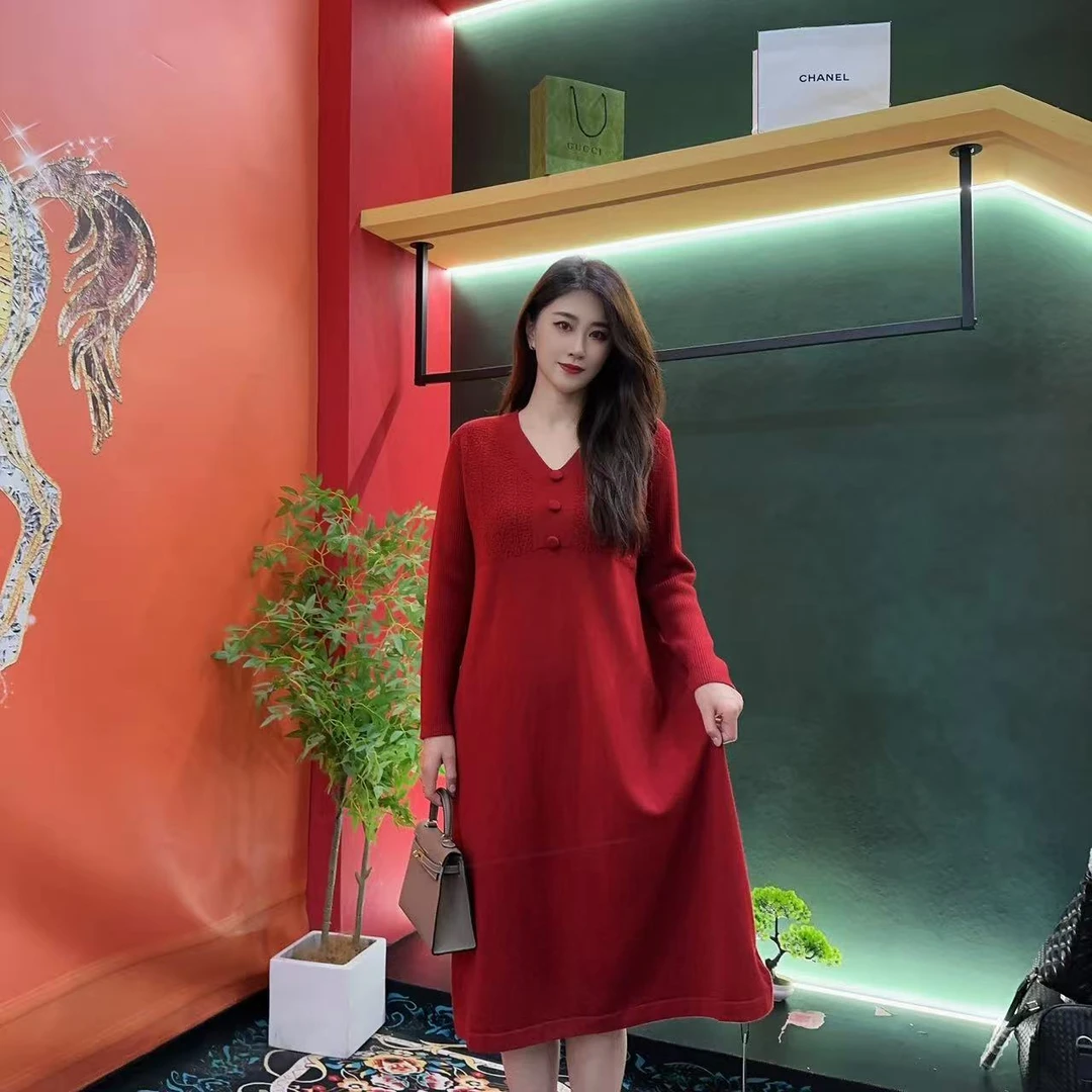 8068多金大码气质减龄长款A字裙子安克拉红新款秋冬季女装连衣裙