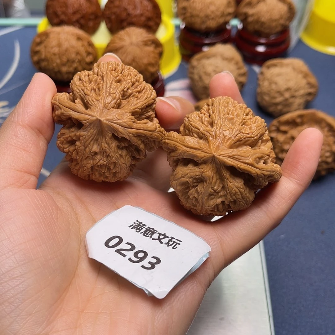 文玩核桃吊坠粗筋47.0293