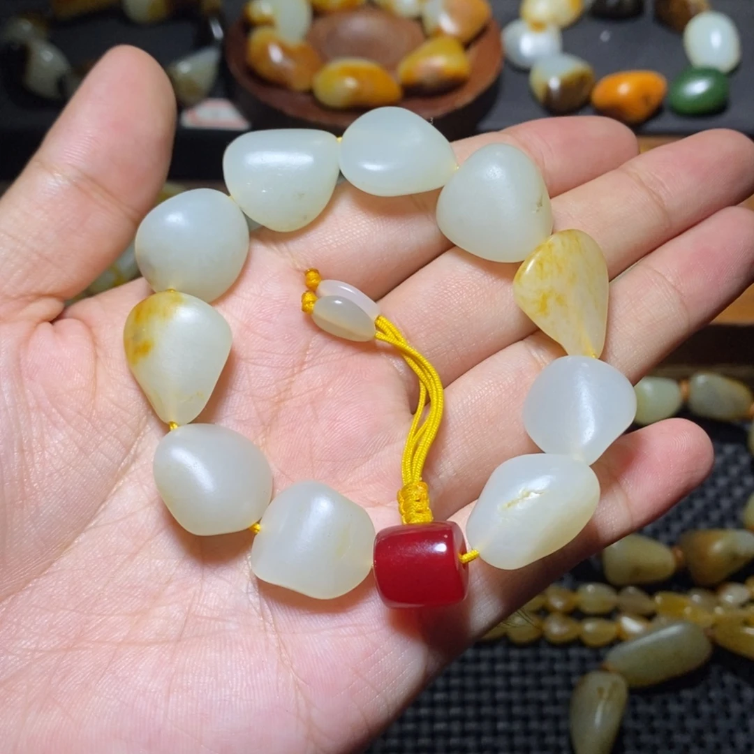 和田玉未镶嵌手链