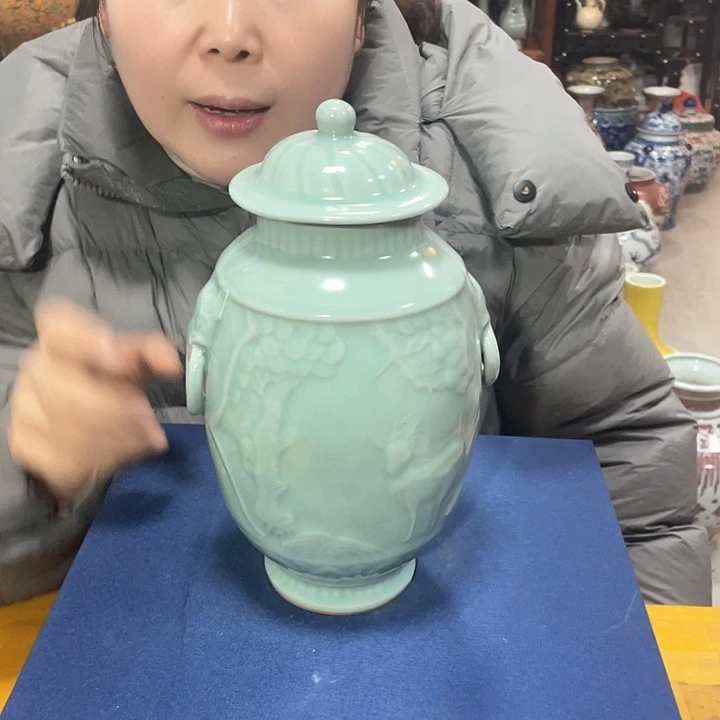 摆件瓷器的时候就像