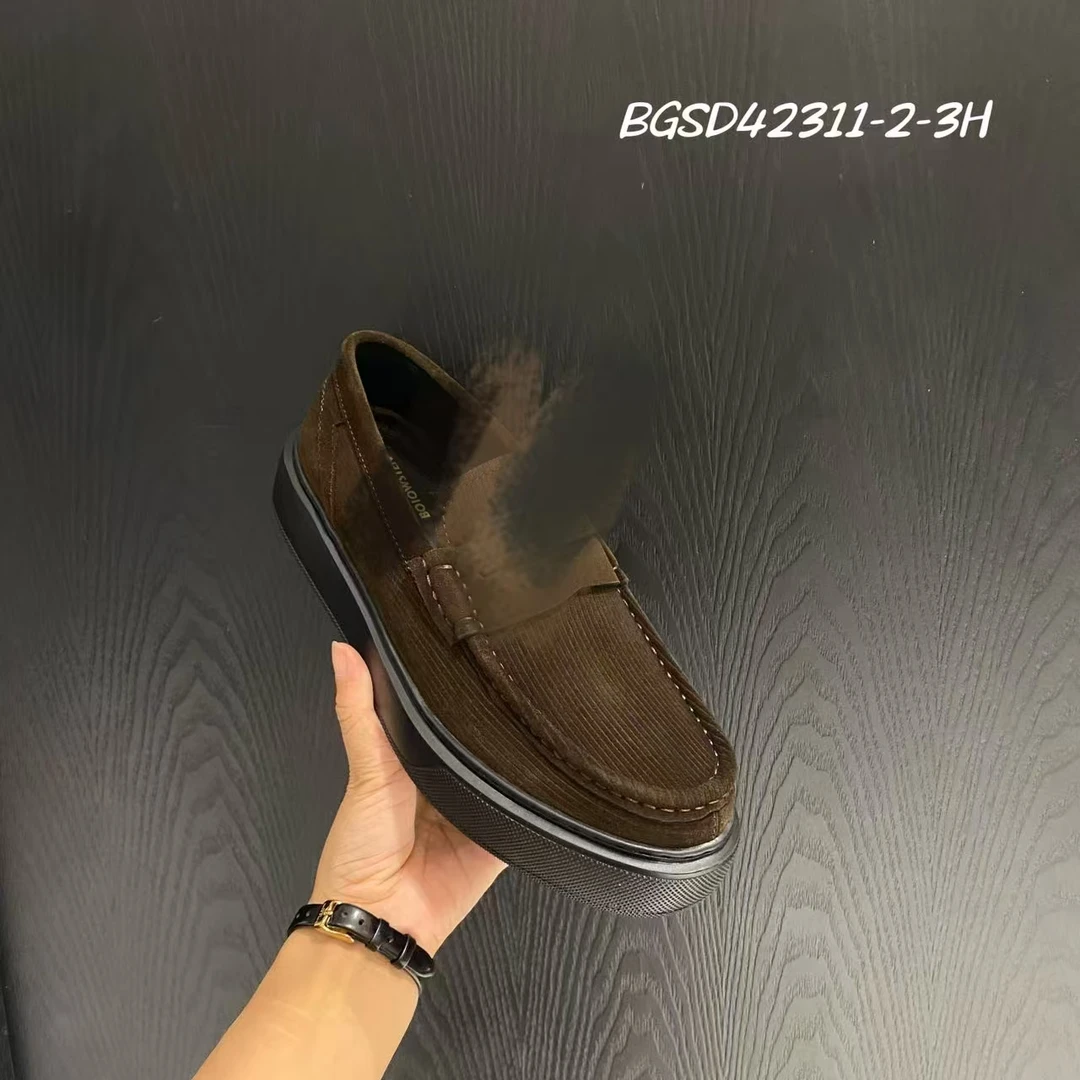 男款宝格春秋时尚百搭休闲鞋42311春款上新