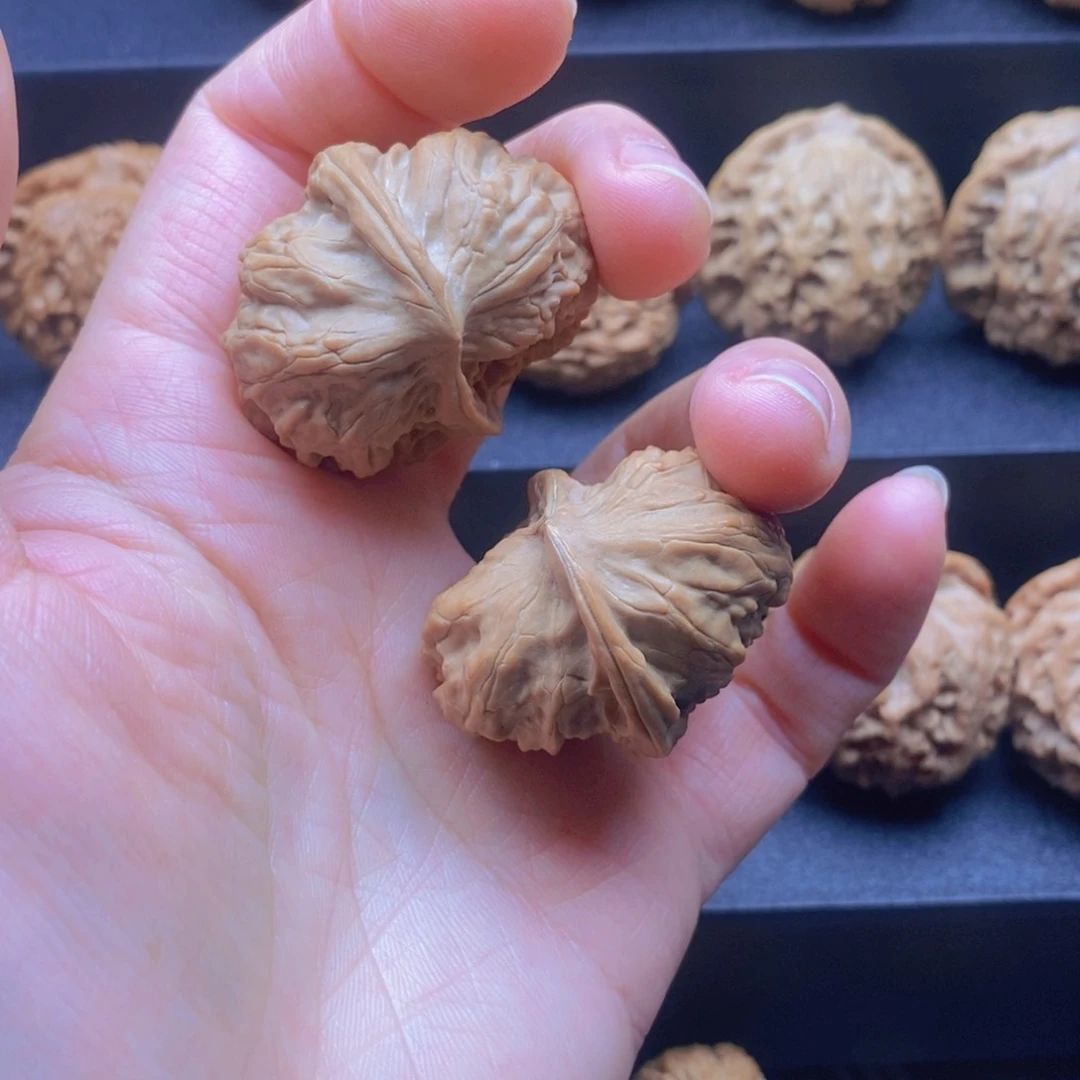 把件文玩核桃麦穗半壁磕尖