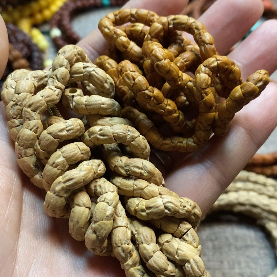 吊坠柏香籽/百香籽热振粉油皮几何大肠
