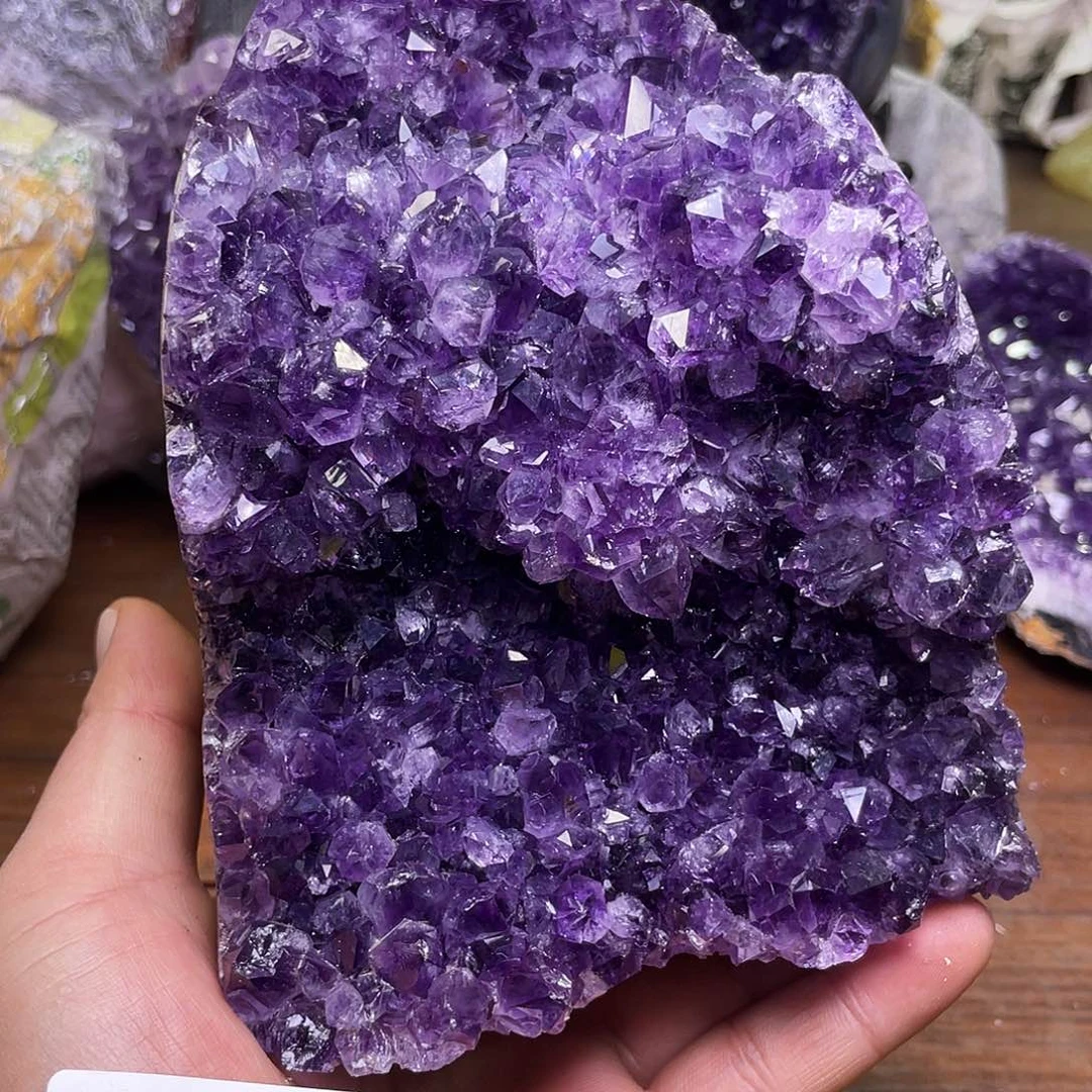 水晶未镶嵌大型摆件（非配饰）