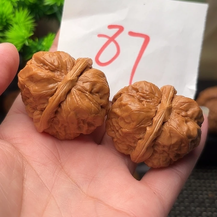 吐***£文玩核桃把件核桃