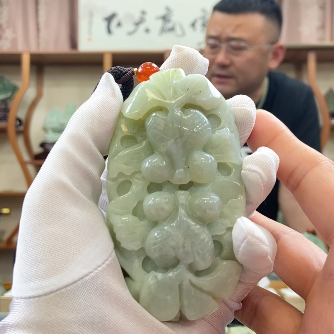 蛇纹石玉手把未镶嵌
