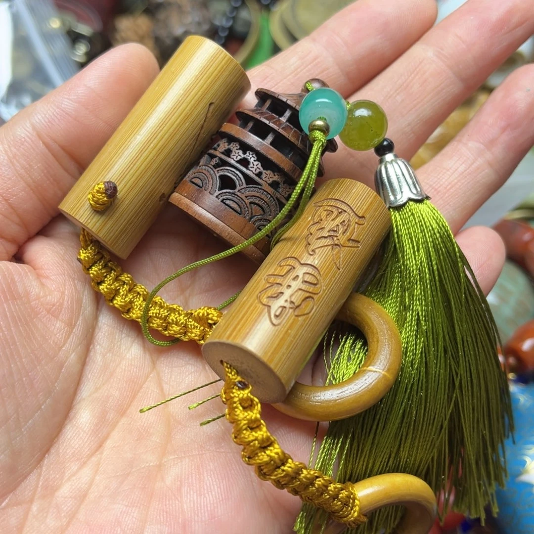 荣***2和田玉（糖玉）未镶嵌颈饰