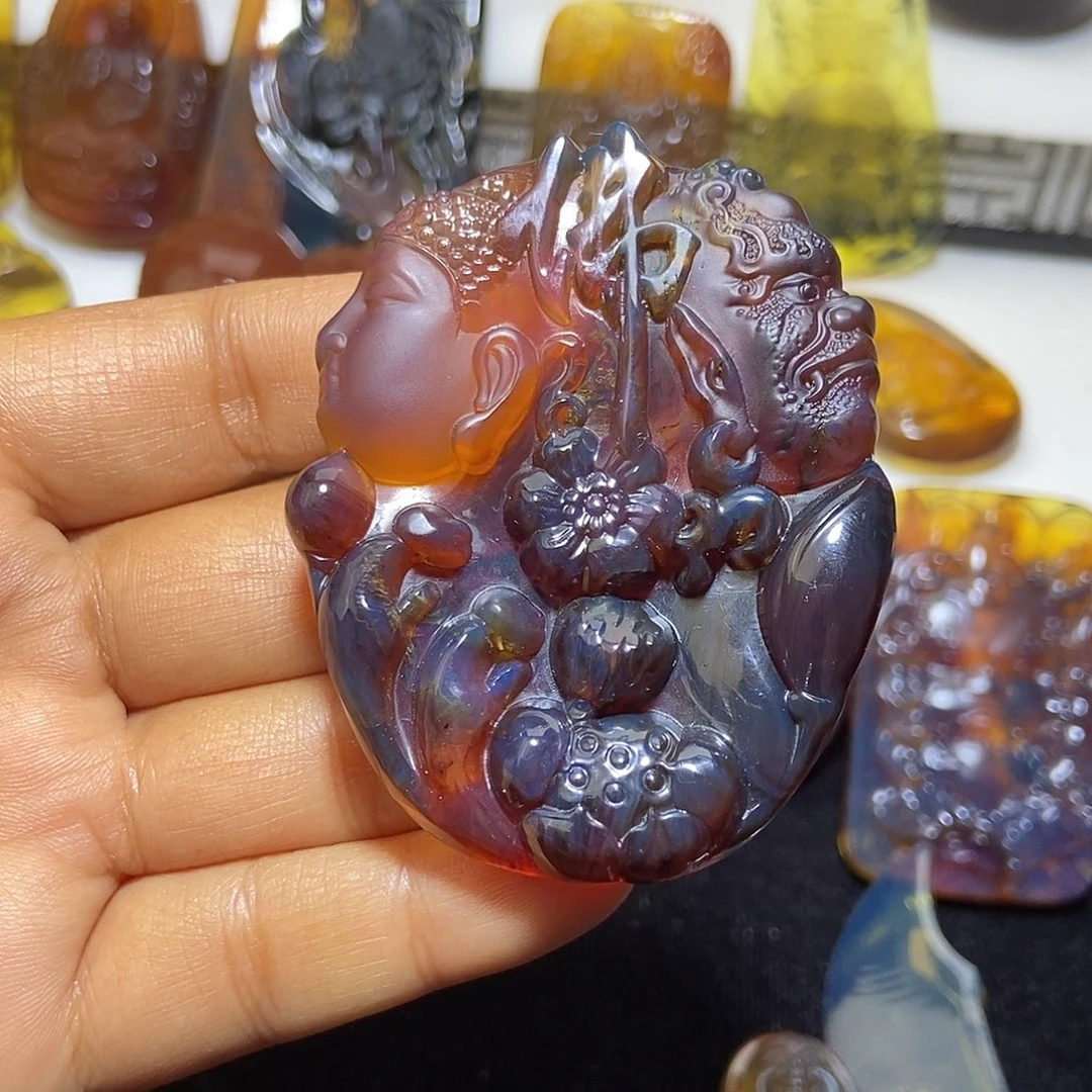 琥珀未镶嵌颈饰缅甸天然琥珀吊坠
