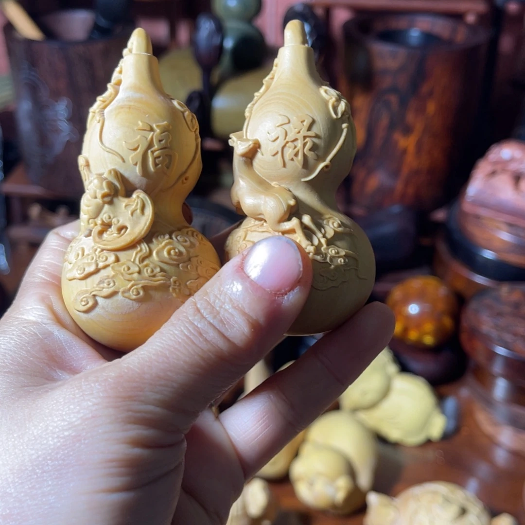繁***伤黄杨木雕葫芦一对