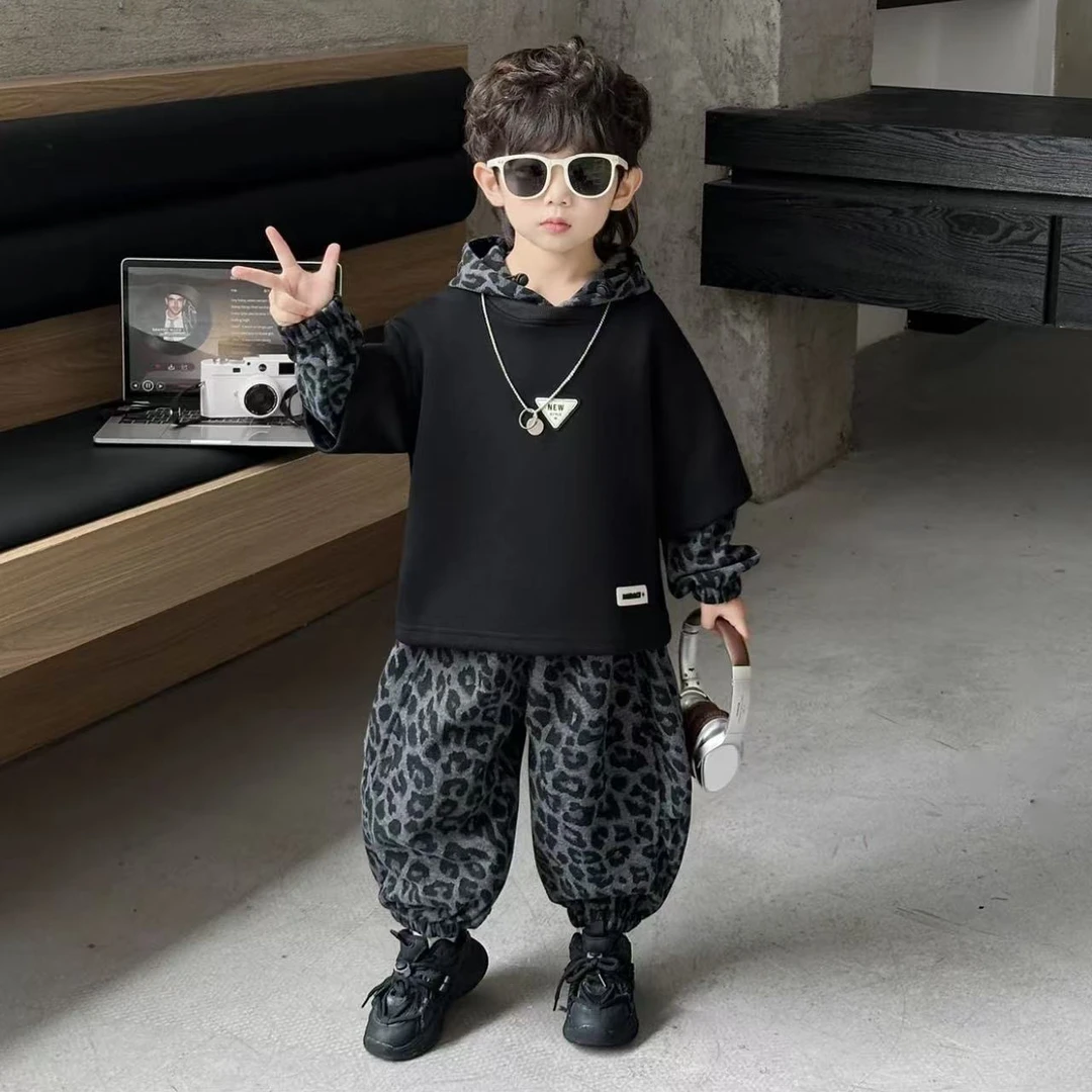 男童秋季套装2025新款卫衣痞帅韩版中小童秋装潮酷男宝两件套运动