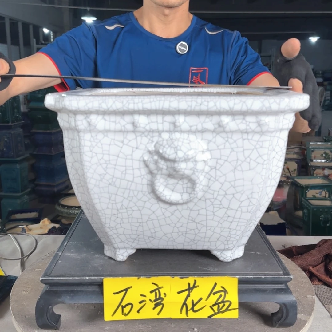 一风堂石湾花盆  内口24，内深19修补痕迹微瑕