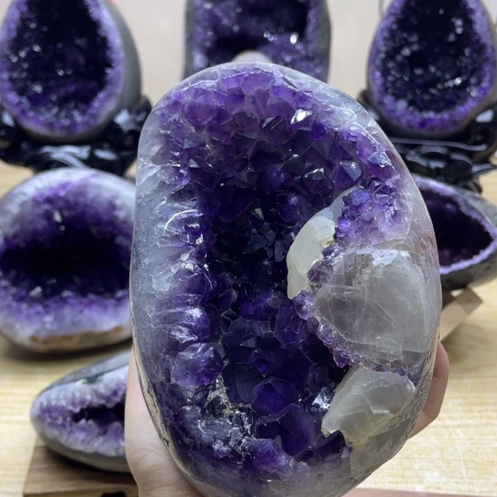 未镶嵌大型摆件（非配饰）紫晶