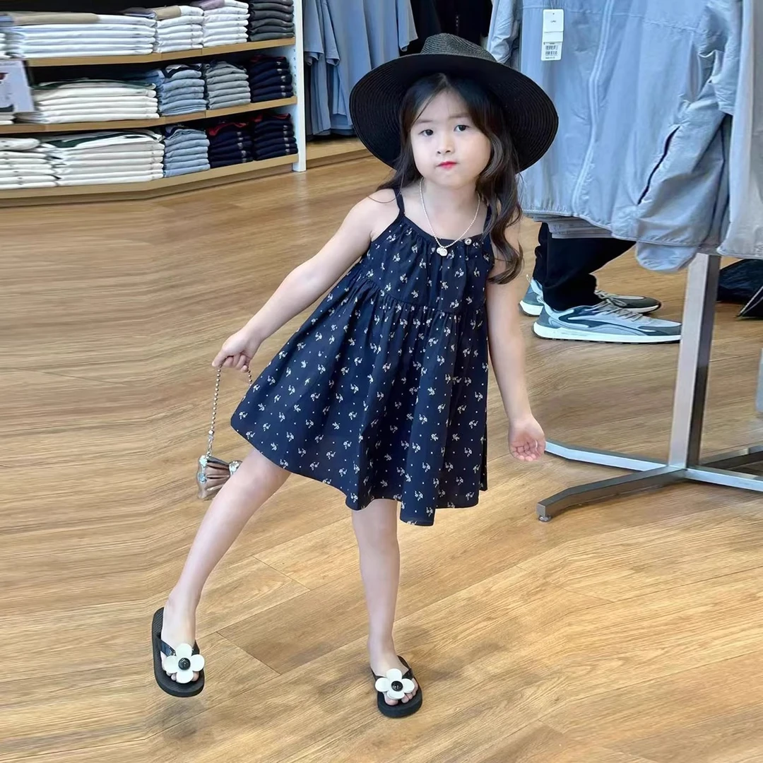 女童吊带连衣裙碎花新款童装儿童韩版藏碎花吊带裙女童小公主裙子