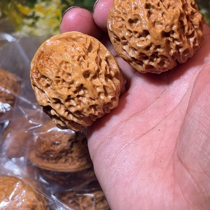 文玩核桃吊坠滇西63