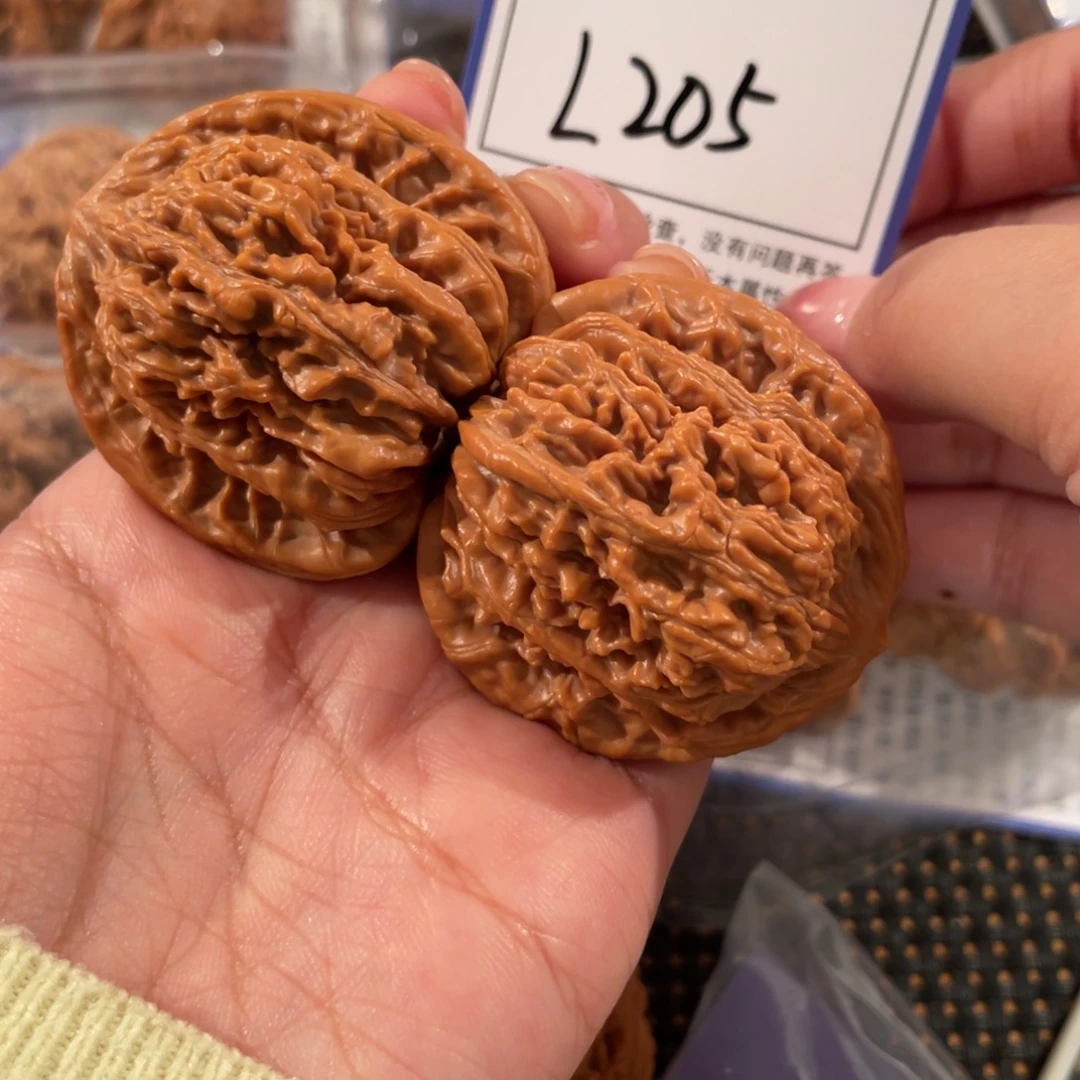 费***思文玩核桃把件L205 四座楼 44