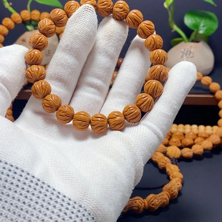 手串桃核小笼包手串