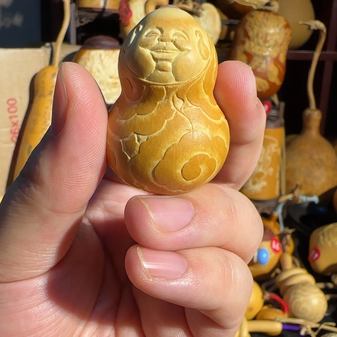 有机玻璃祥云弥勒雕刻