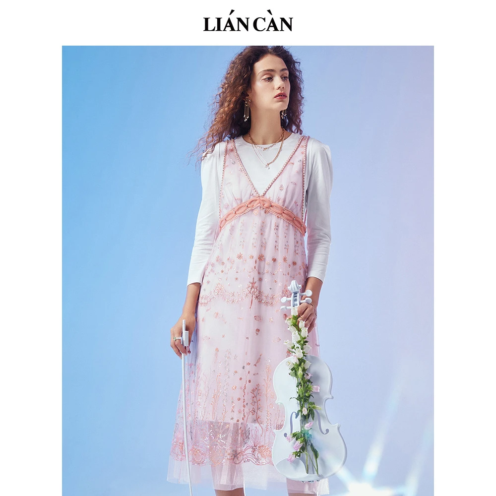 莲灿甜美减龄设计师网纱蕾丝时尚长袖连衣裙女装春夏7121320003