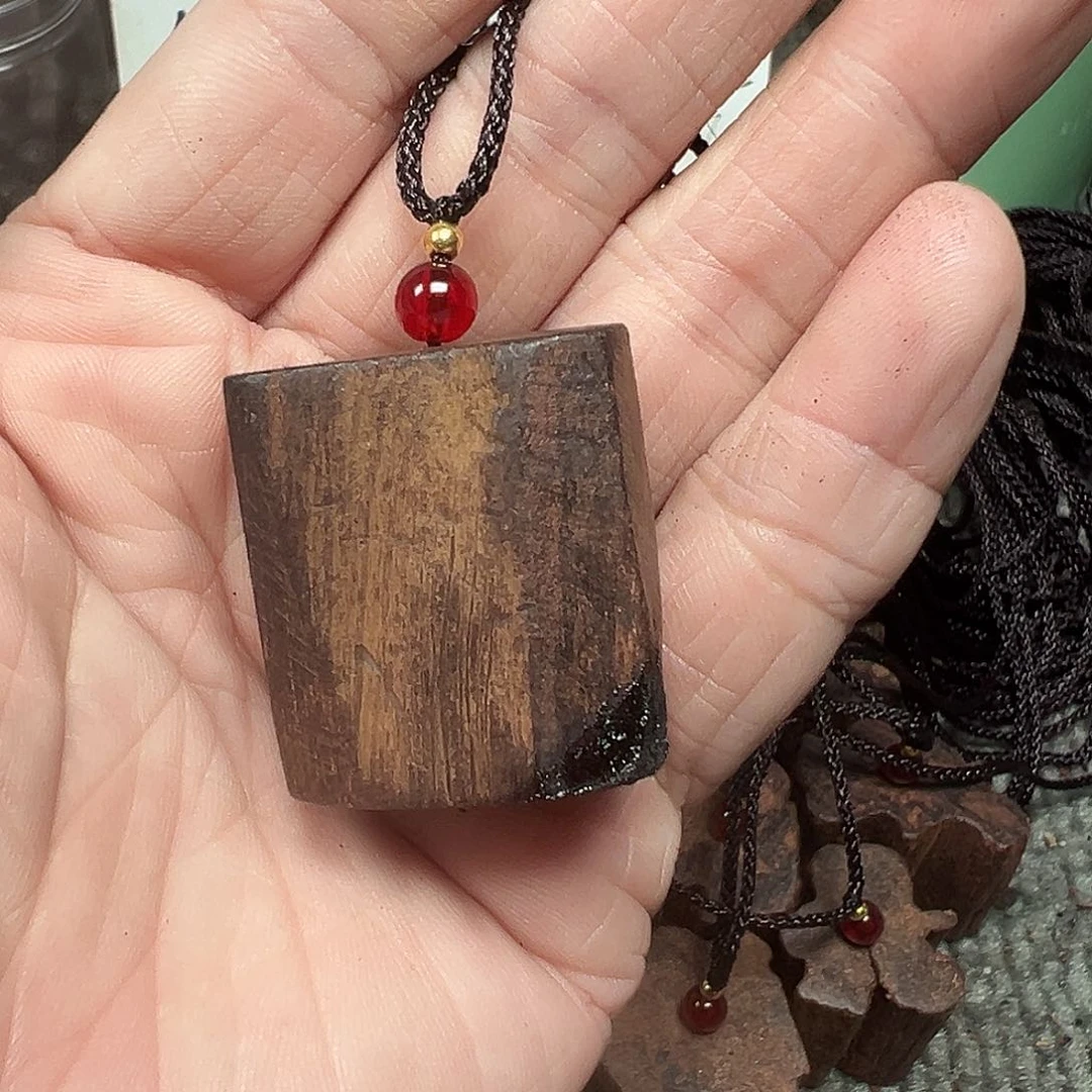 藤类缅甸小叶降真香吊坠