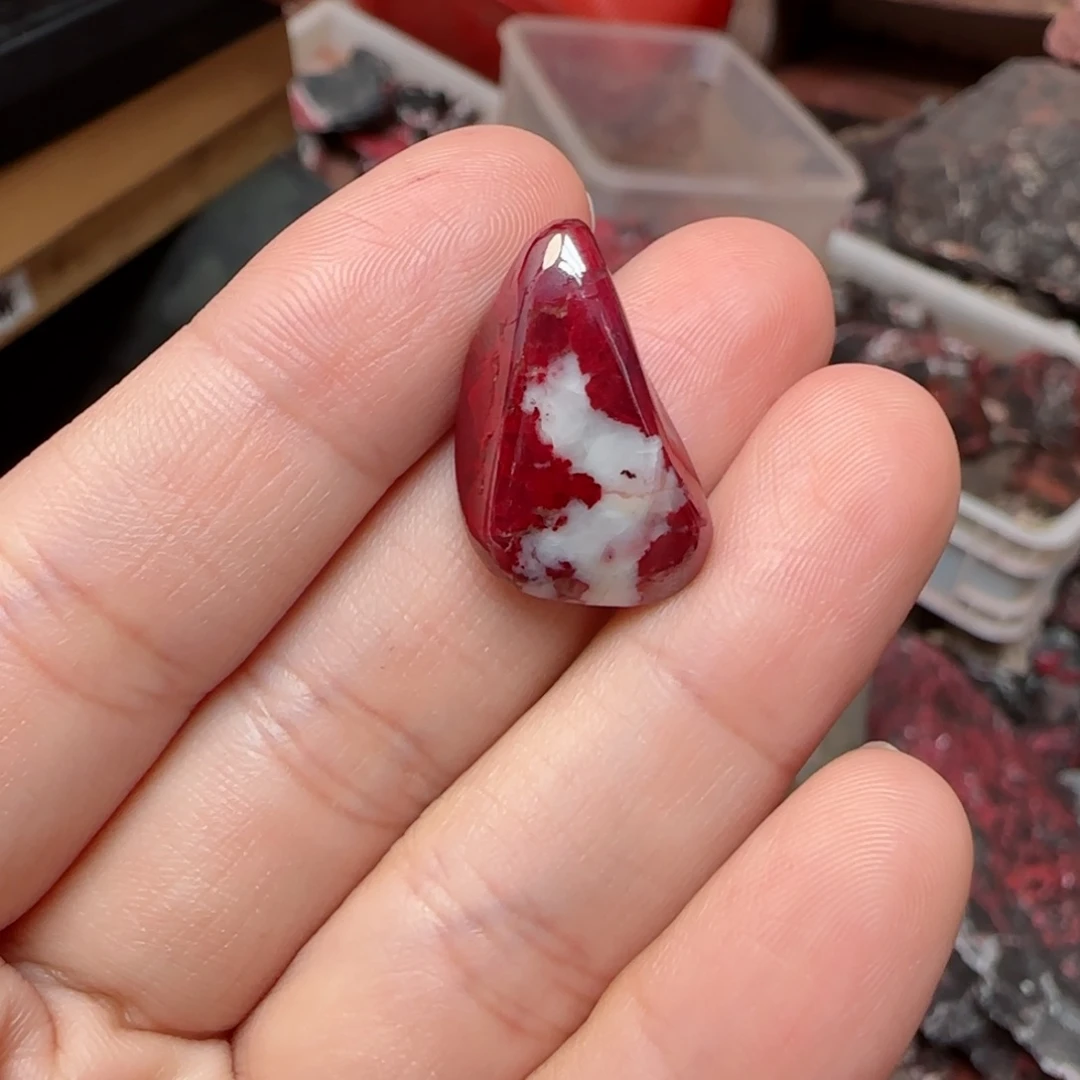 天然辰砂晶体吊坠28
