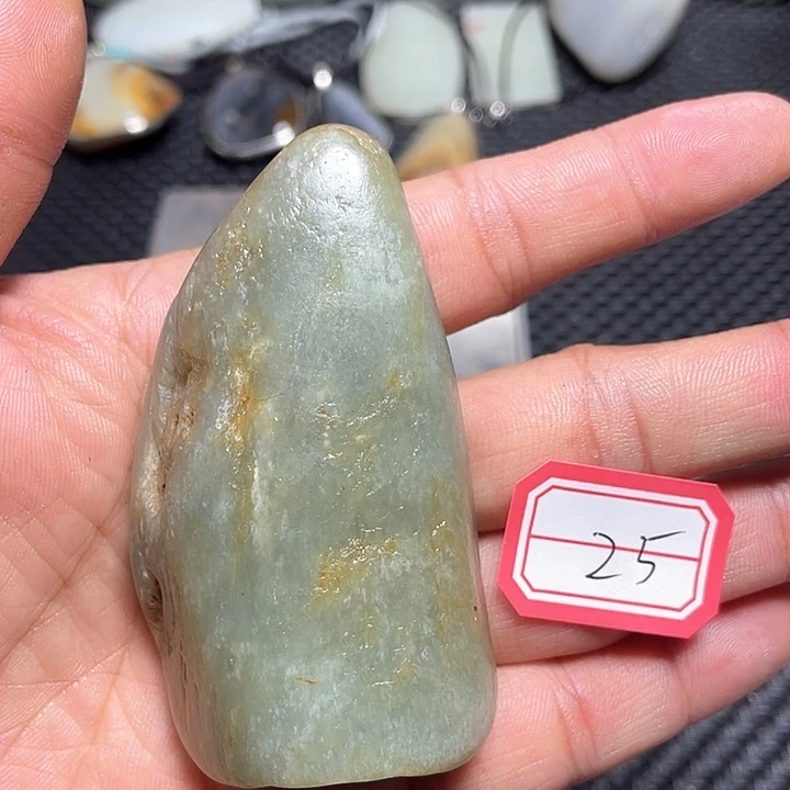 未镶嵌和田玉挂件25