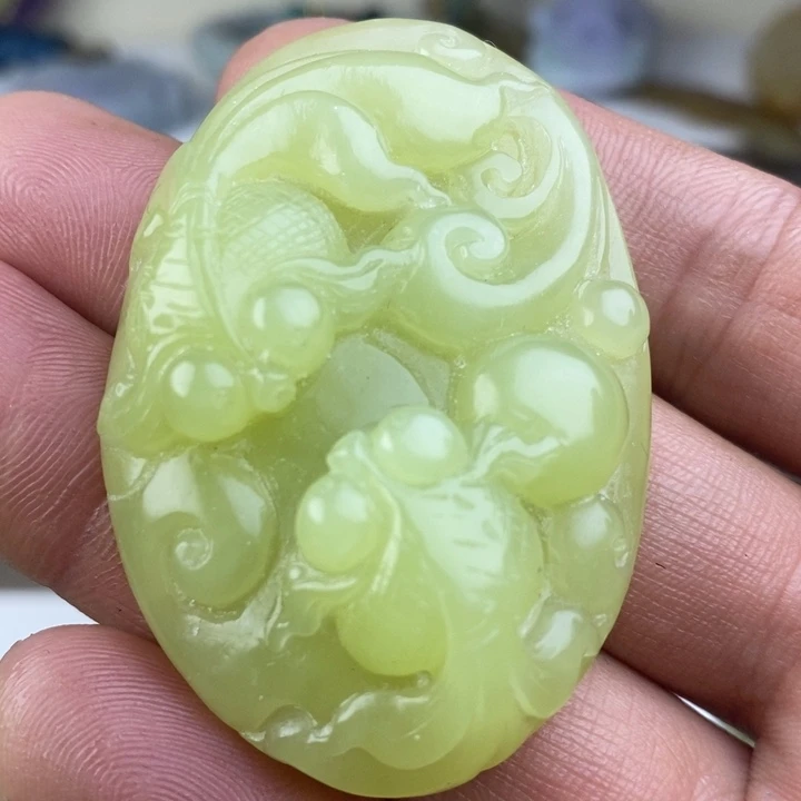 和田玉（糖玉）未镶嵌颈饰