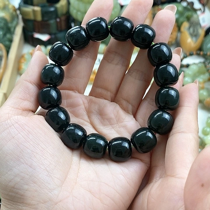 未镶嵌手链透闪石质玉