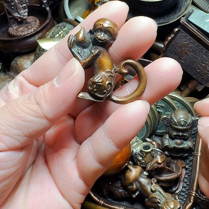 铜器摆件收收藏藏