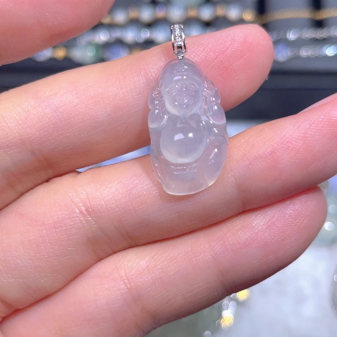 翡翠18K金镶嵌颈饰翡翠