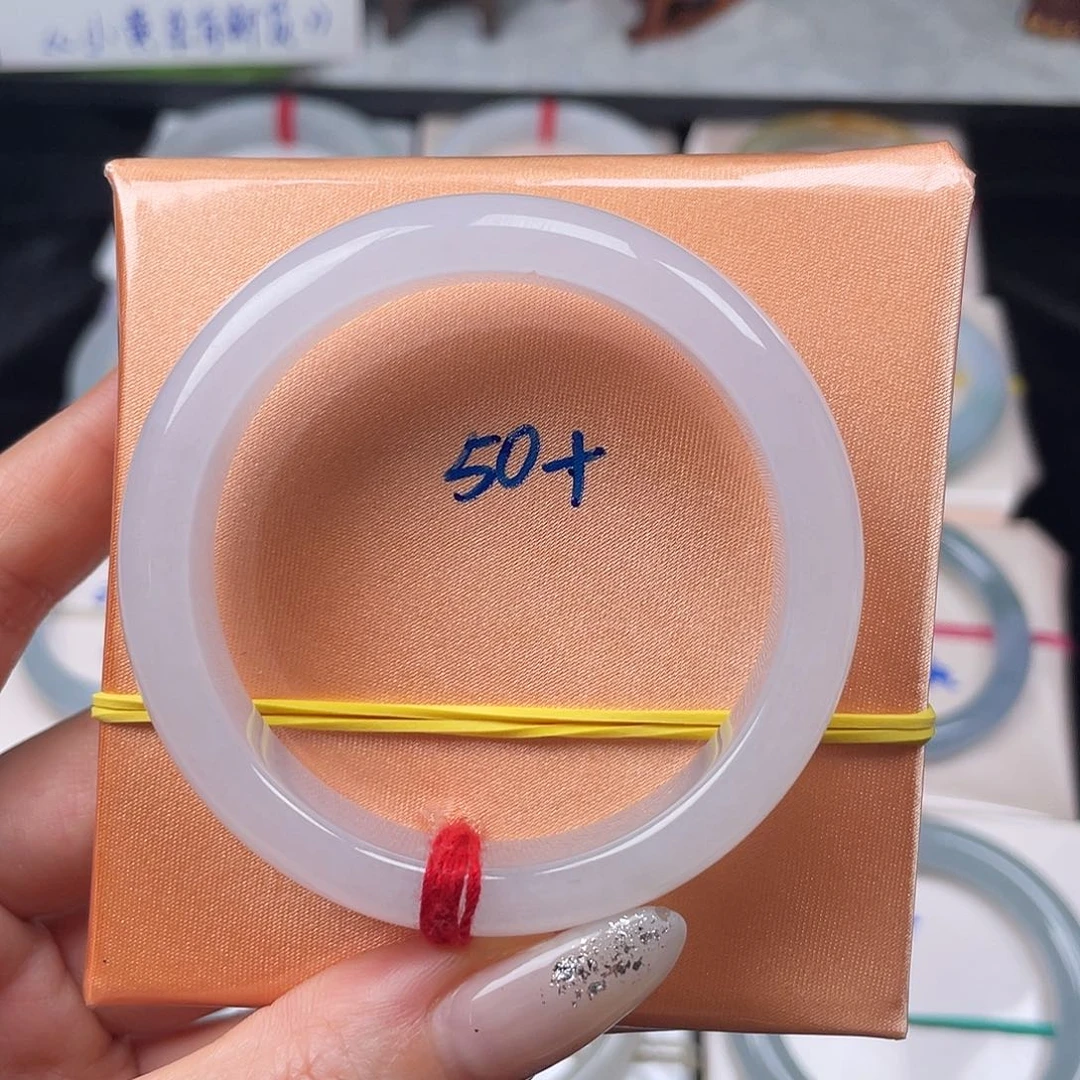 翡翠手镯未镶嵌缅甸翡翠手镯17