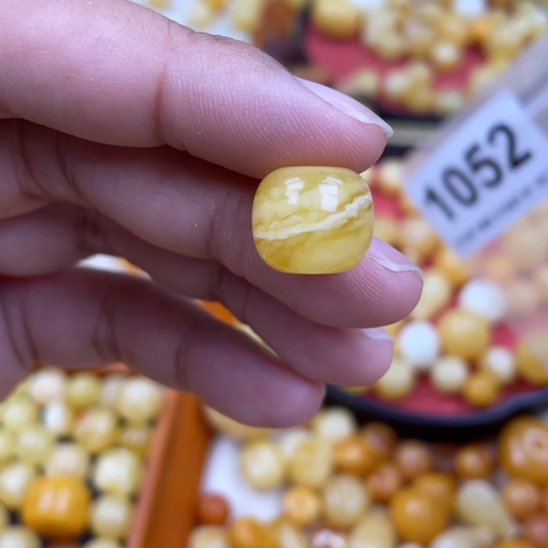 未镶嵌蜜蜡珠宝奇石粉13.9