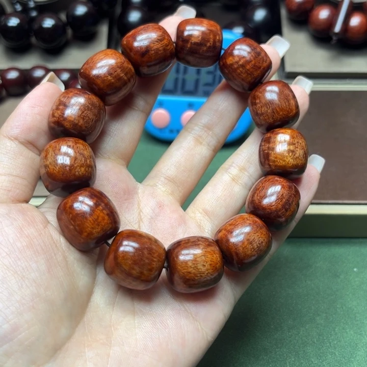 春***然木小叶紫檀手工艺
