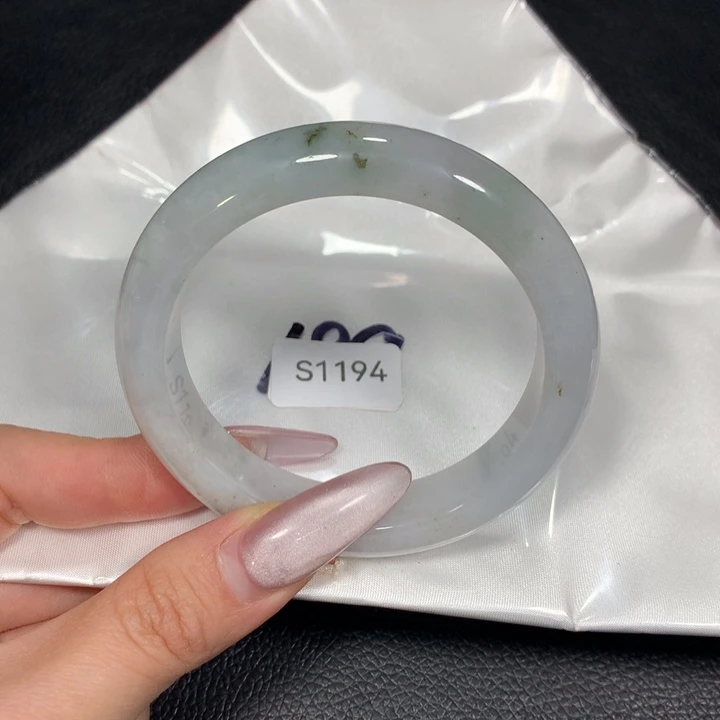 翡翠未镶嵌手镯S1194