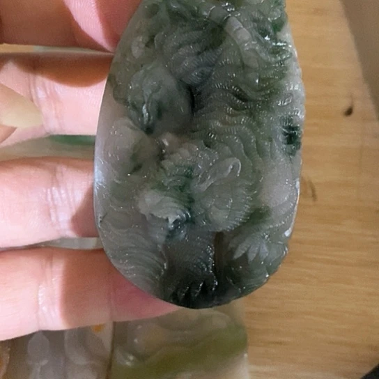 未镶嵌定制翡翠牌子