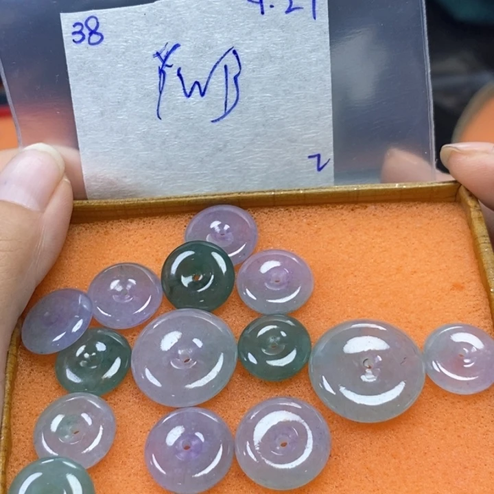 T***℡定制翡翠未镶嵌不退