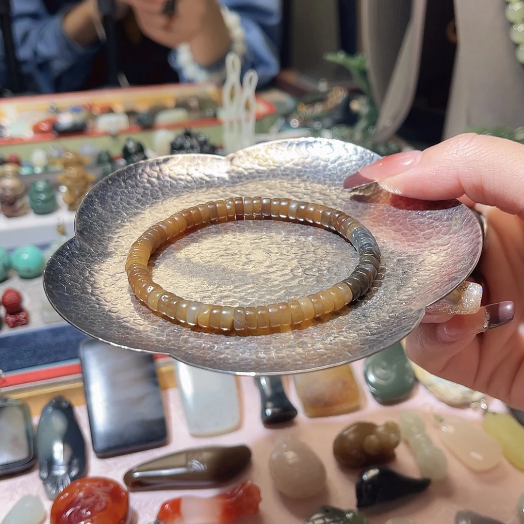 和田玉（糖玉）未镶嵌手链红糖药片