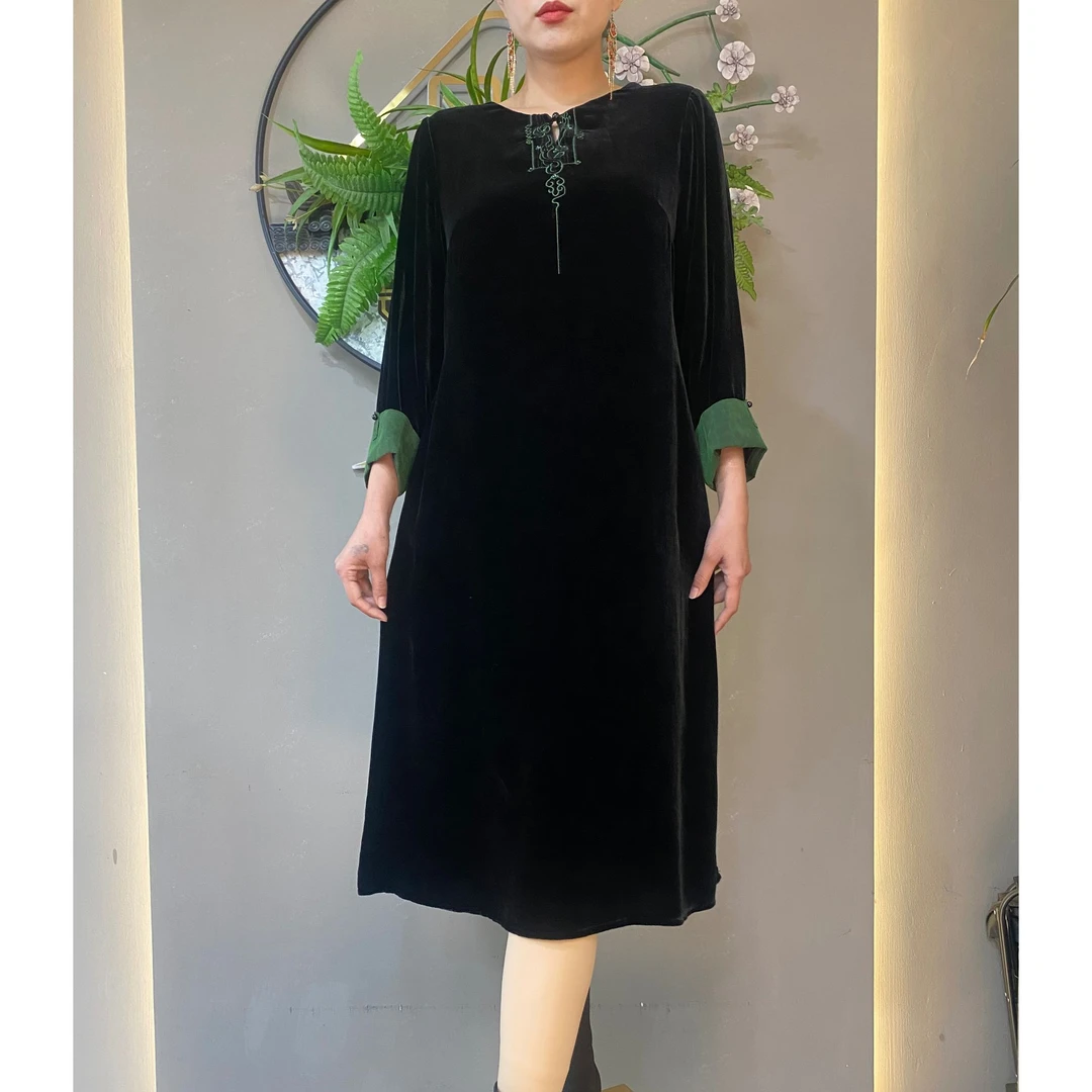 junshangqiyi2025春新款国风真丝丝绒连衣裙显瘦气质时尚中长款