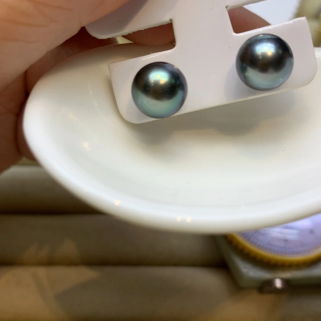 18K金镶嵌耳饰海水珍珠