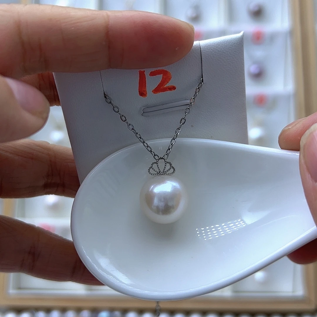 18K金镶嵌吊坠(不含链)淡水珍珠14