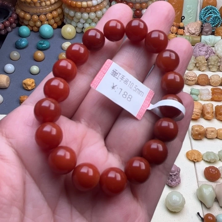 未镶嵌石英质玉（缅黄）珠宝半成品