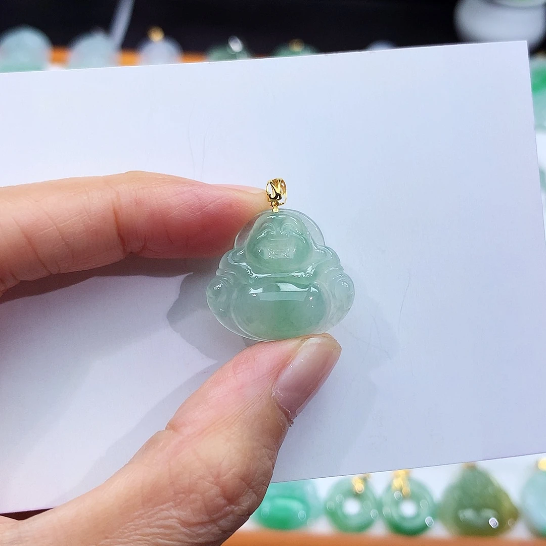 玉***饱翡翠18K金镶嵌颈饰翡翠吊坠