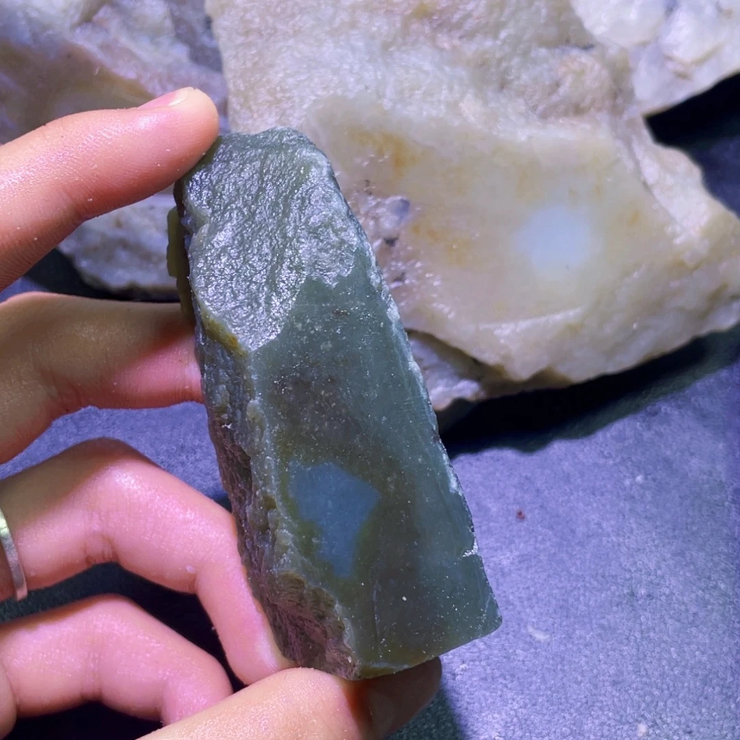 未镶嵌和田玉珠宝半成品