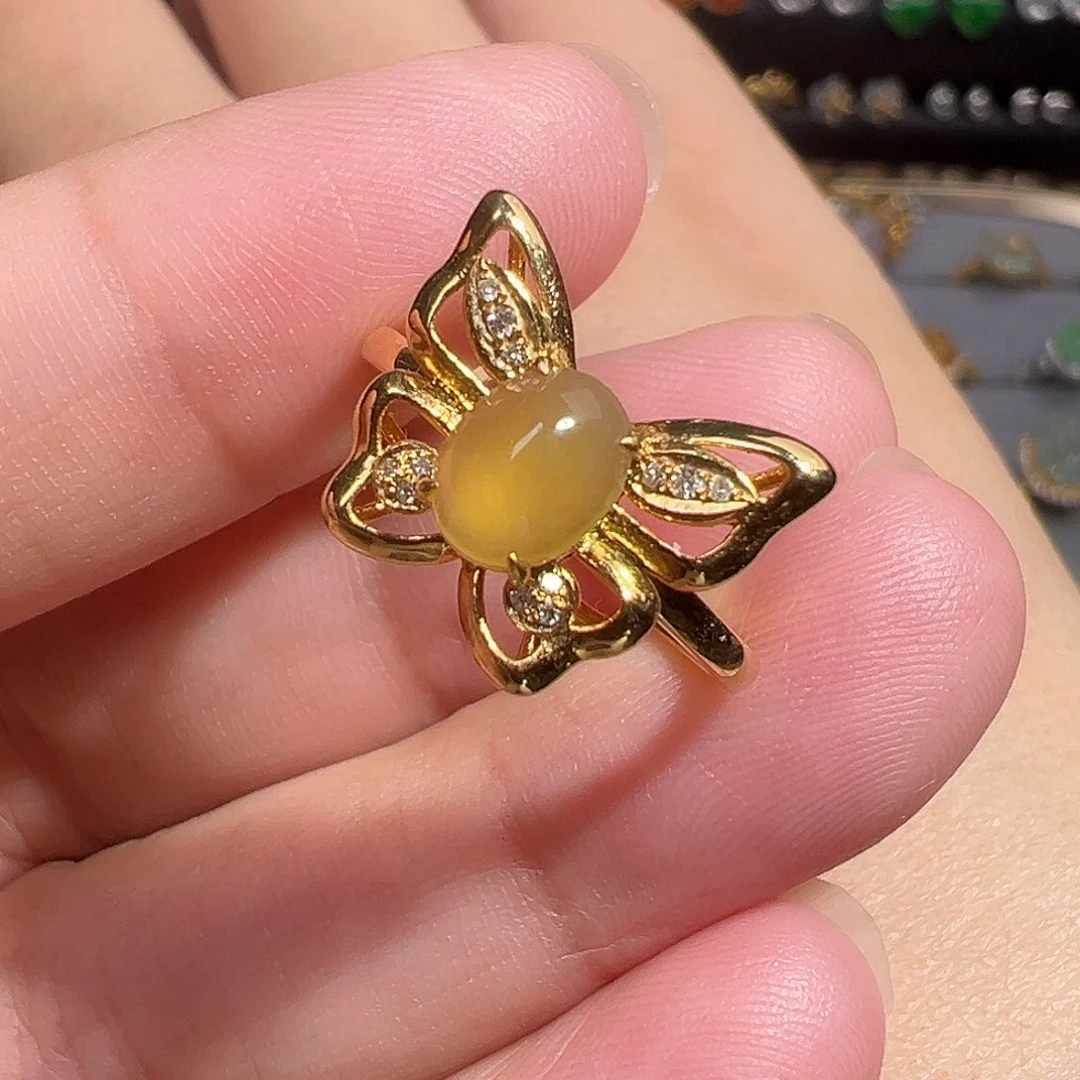 翡翠戒指18K金镶嵌黄翡蝴蝶戒指