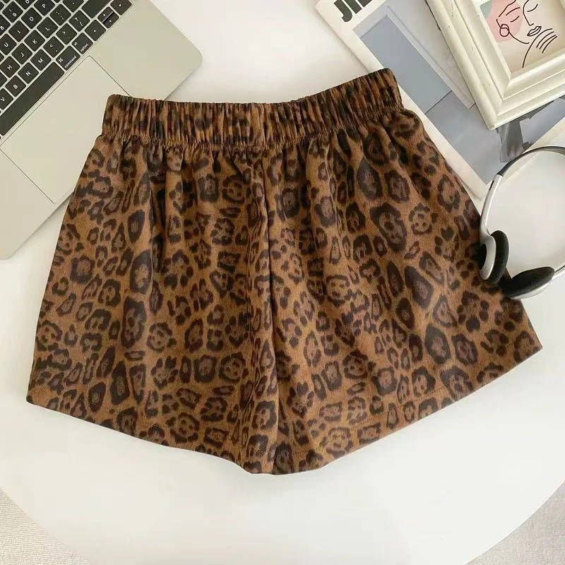 936高腰复古休闲韩版时尚豹纹松紧腰短裤宽松秋冬高腰豹纹短裤