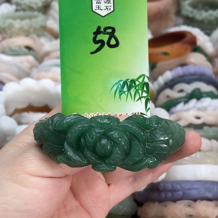 未镶嵌手镯石英岩玉