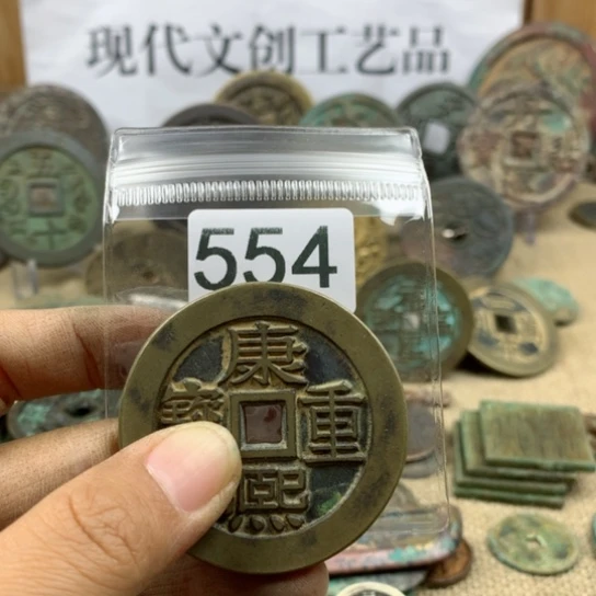 铜福****珍现代文创工艺品