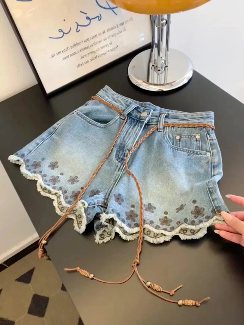 浅蓝色流苏花边刺绣牛仔短裤女夏季欧货高腰宽松休闲A字阔腿热裤