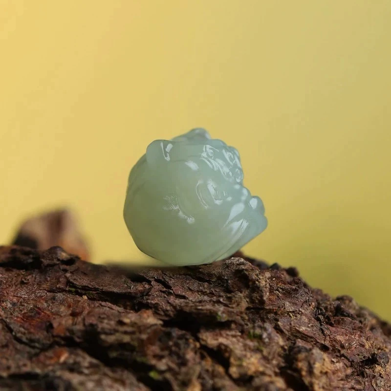 和田玉国风瑞兽醒狮晴水山料手链和田玉浅色手串配珠饰品散珠