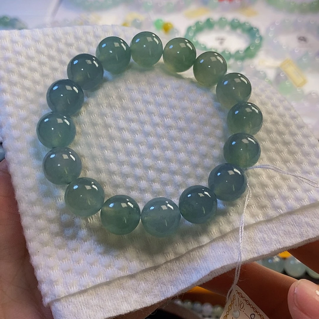 定制翡翠未镶嵌翡翠.