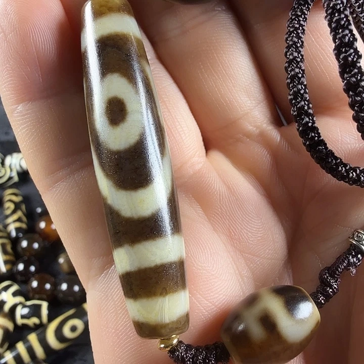 玛瑙/玉髓（覆膜）吊坠(赠链)未镶嵌